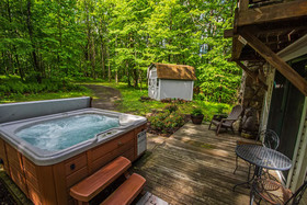 Owl's Retreat