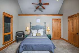 Petoria Lodge