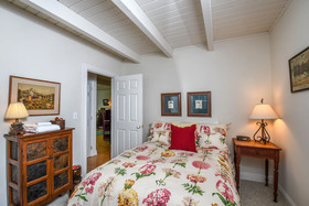 Quiet Retreat Four bedroom Holiday Home