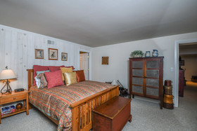 Quiet Retreat Four bedroom Holiday Home