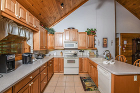 Rock Lodge Cabin House