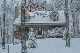 Sparky's Lodge House