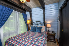 Waterside Bliss House
