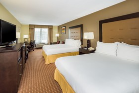 Holiday Inn Express & Suites Northeast