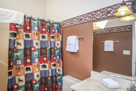 Bear Feet Townhome