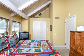 Bear Feet Townhome