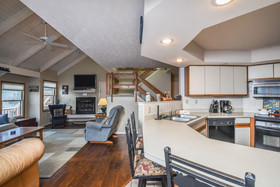 Bear Feet Townhome