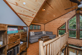 Hemlock Hideaway House