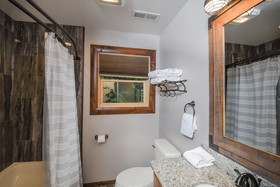 Hemlock Hideaway House