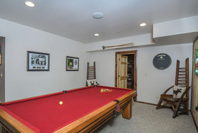 Hemlock Hideaway House