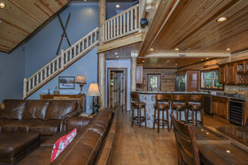 Hemlock Hideaway House