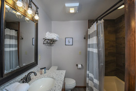 Hemlock Hideaway House