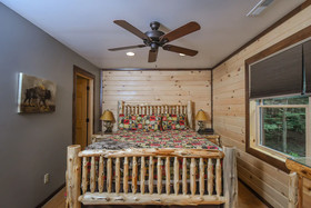 Hemlock Hideaway House