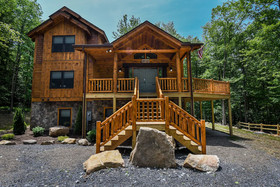 Hemlock Hideaway House