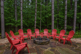 Knotty Pines Holiday Home
