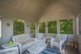 La Bella Vita House