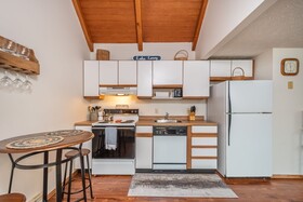 Mountain Ridge Nest