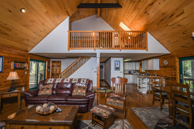 Schmidt Lodge House