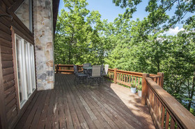 Schmidt Lodge House