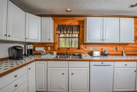 Schmidt Lodge House