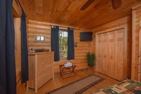 The Mountain Airy House