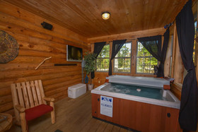 The Mountain Airy House