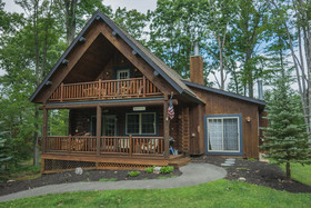 The Mountain Airy House