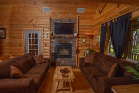 The Mountain Airy House