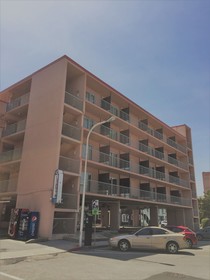 Americana Motor Inn