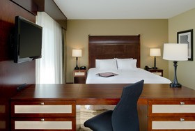 Hampton Inn & Suites Ocean City / Bayfront-Convention Center