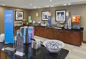 Hampton Inn & Suites Ocean City / Bayfront-Convention Center