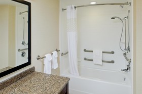 Hampton Inn & Suites Ocean City / Bayfront-Convention Center