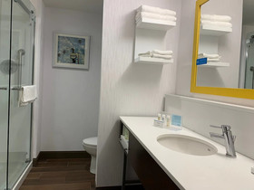 Hampton Inn & Suites Ocean City West