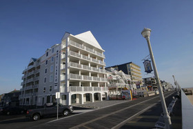 Hotel Monte Carlo Oceanfront