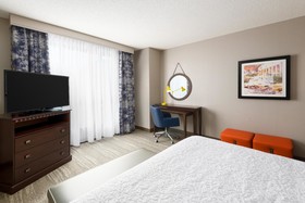 Hampton Inn & Suites National Harbor/Alexandria Area