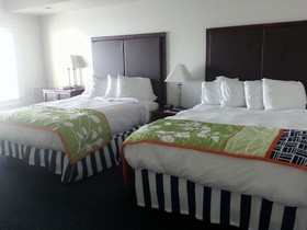 Island Inn & Suites, Ascend Collection
