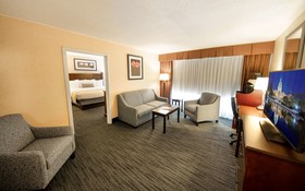 Best Western Plus Rockville Hotel & Suites