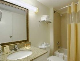 Days Inn by Wyndham Silver Spring