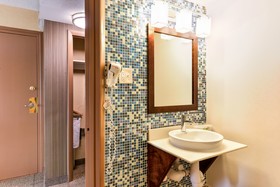 Holiday Inn Express Washington DC N-Silver Spring