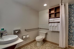 Holiday Inn Express Washington DC N-Silver Spring