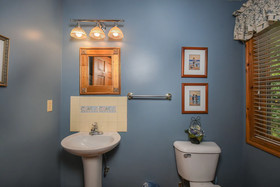 Brighton Shores Holiday Home
