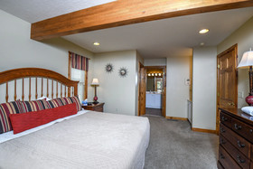 Constantly Cozy House