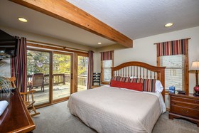 Constantly Cozy House