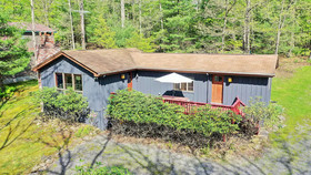 Possum Trot Lodge Holiday Home