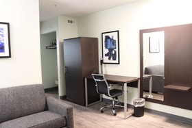 Wingate by Wyndham Waldorf/Washington DC Area