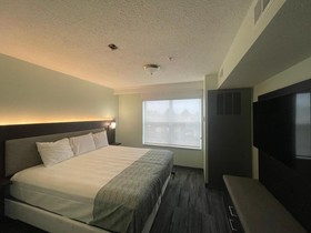Wingate by Wyndham Waldorf/Washington DC Area