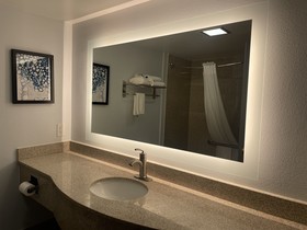 Wingate by Wyndham Waldorf/Washington DC Area