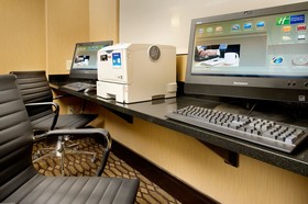 Holiday Inn Express - Waldorf