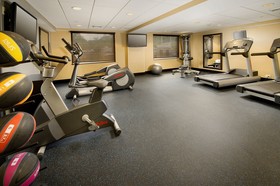 Holiday Inn Express - Waldorf