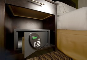Holiday Inn Express - Waldorf